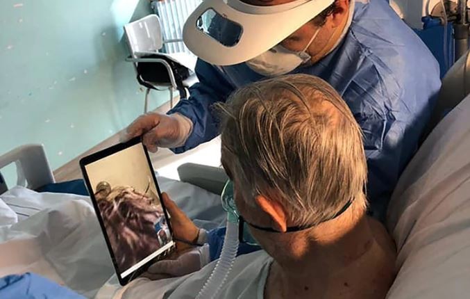 La iniciativa que conmueve a Italia: donan tablets a hospitales para que los pacientes se despidan de sus familias | Internacionales