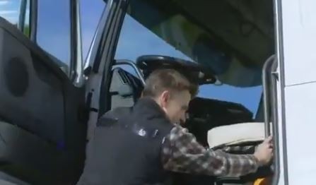 Alberto Fernández les agradeció a los camioneros por su trabajo en la cuarentena | Política