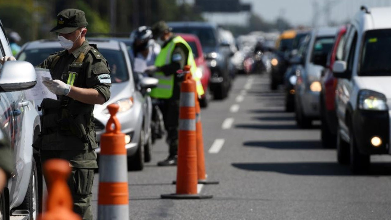 El Gobierno sumará personas retiradas de las fuerzas para controlar el aislamiento obligatorio | Actualidad