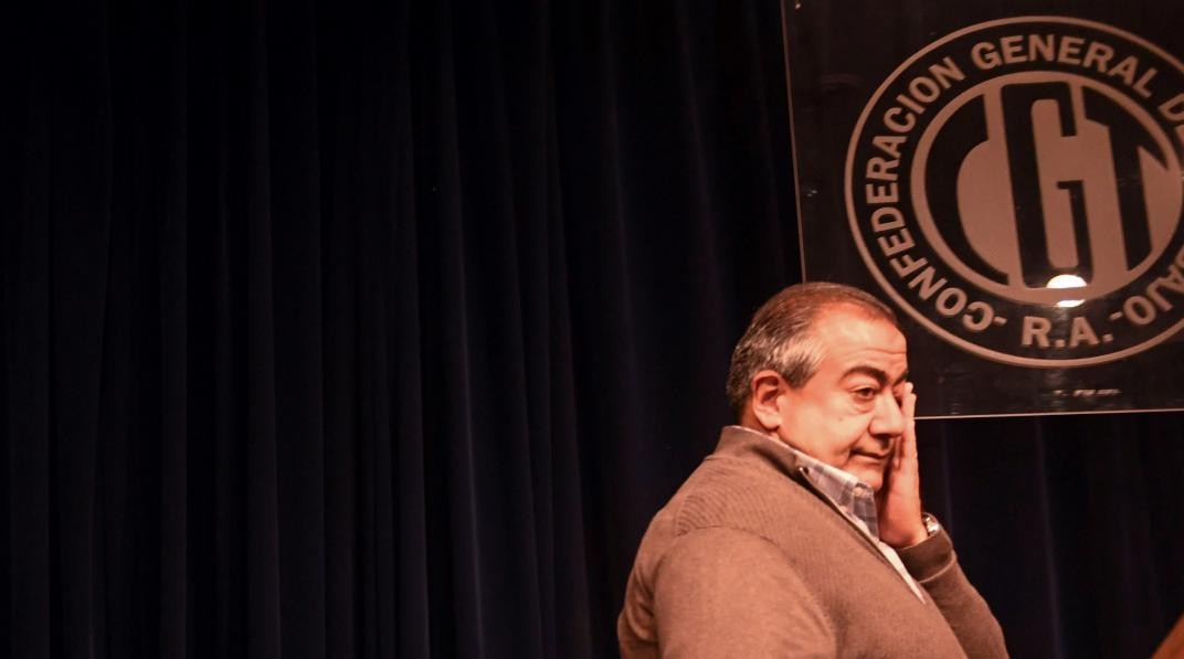 Pedido de la CGT al Presidente: "No podemos permitir despidos ni suspensiones por causas de fuerza mayor" | Política