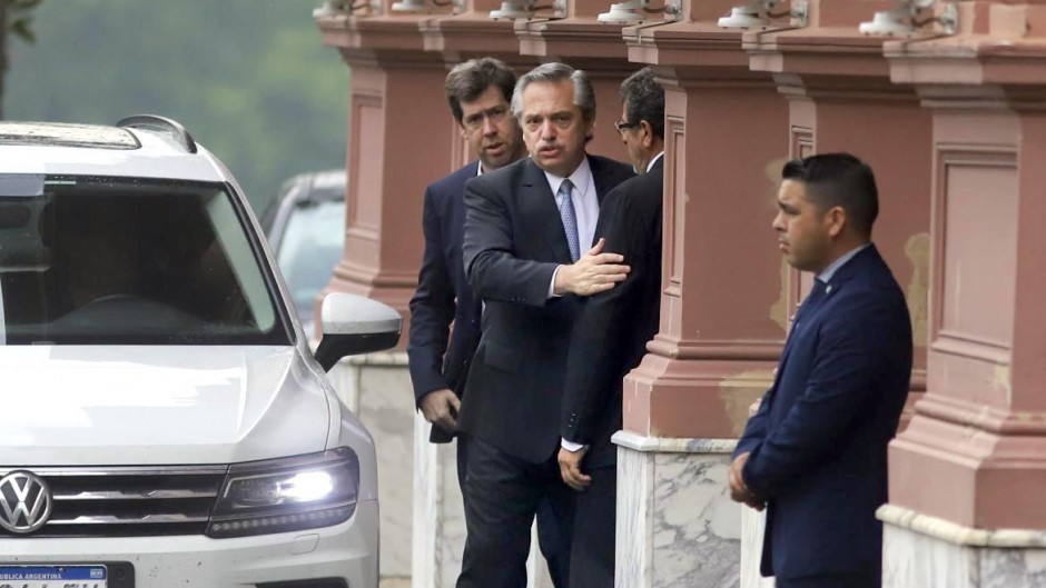 Prórroga de cuarentena, varados en el exterior, despidos y la Argentina "oculta y miserable": definiciones del Presidente | Política