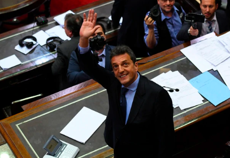 Massa analiza un recorte del 40% en la dieta de los diputados | Política