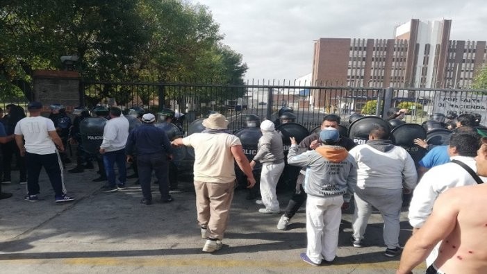 Represión policial en Quilmes: desafectaron a los efectivos y el gremio de la carne hará paro el lunes | Actualidad