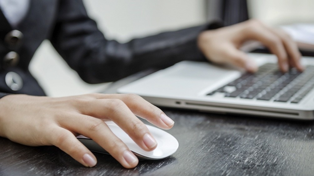 Teletrabajo: 70% de empleados cree que así trabaja "igual o incluso más" | Actualidad