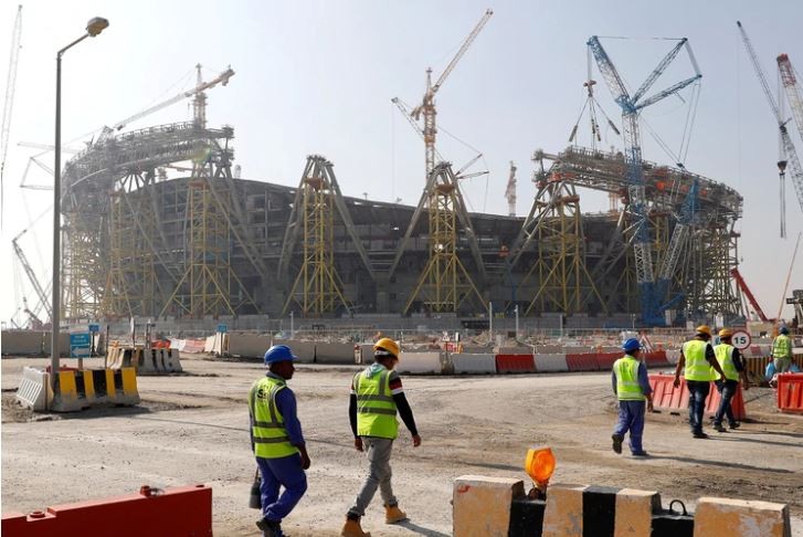 Qatar 2022: ocho obreros contrajeron coronavirus pero las obras no se detendrán | Deportes