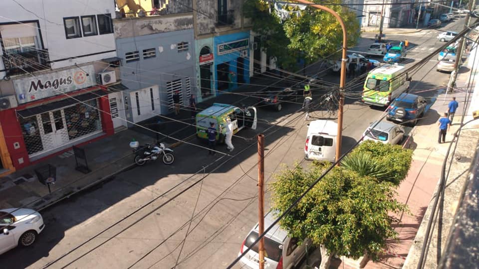 Murió un joven de 18 años en plena calle: le hicieron el test para saber si tenía coronavirus | Actualidad