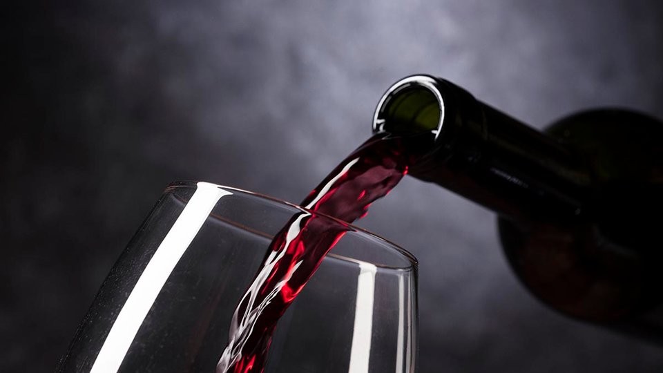 La OMS llama a dejar de tomar alcohol en la cuarentena | Actualidad