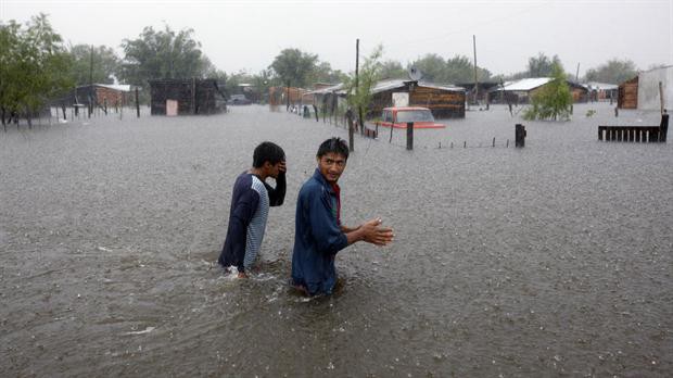 Unos 40 mil afectados por las inundaciones en el litoral | Actualidad
