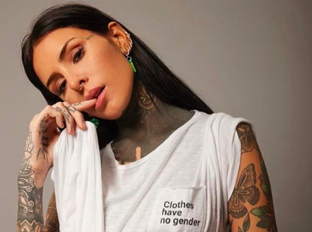 La foto de Cande Tinelli con barbijo volviendo a Buenos Aires a seguir la cuarentena | Espectáculos