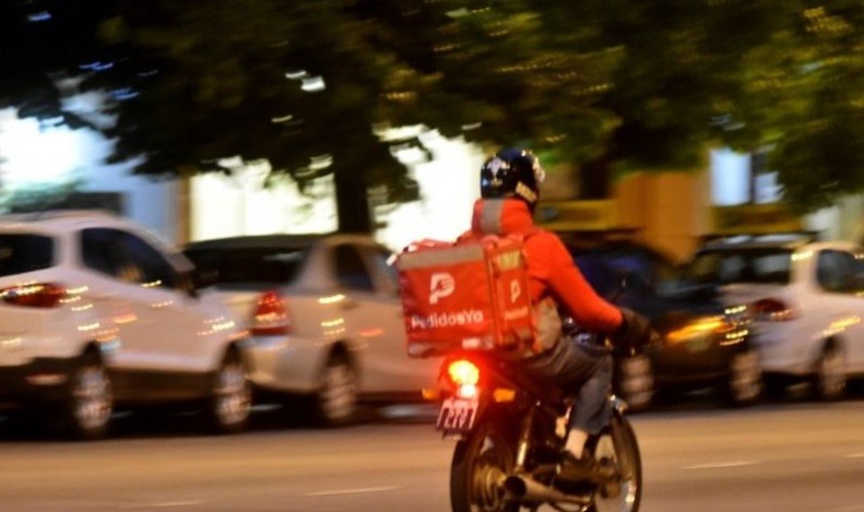Mendoza: lo detuvieron haciendo delivery de fernet, vino y cocaína | Actualidad