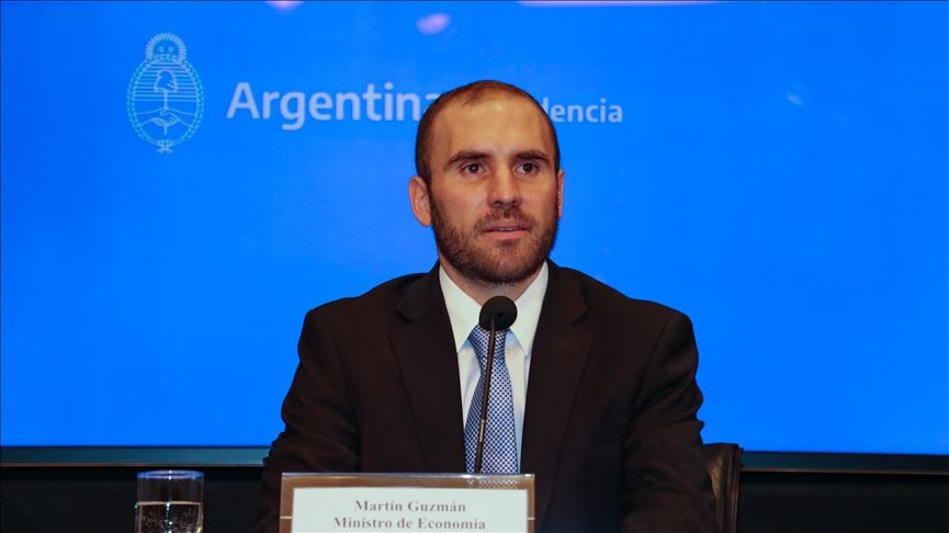 El Ministro de Economía pidió terminar con "la lógica dolarizada" | Política