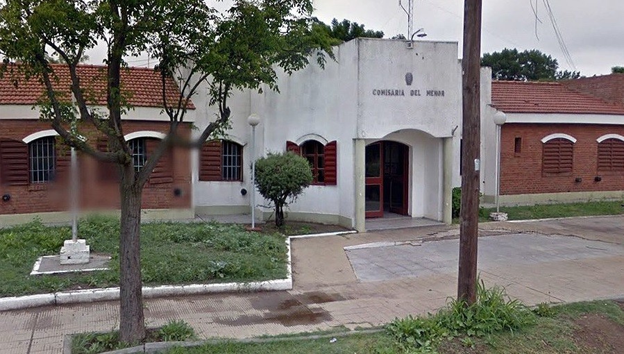 Encuentran ahorcado a un adolescente en una celda de una comisaría | Actualidad