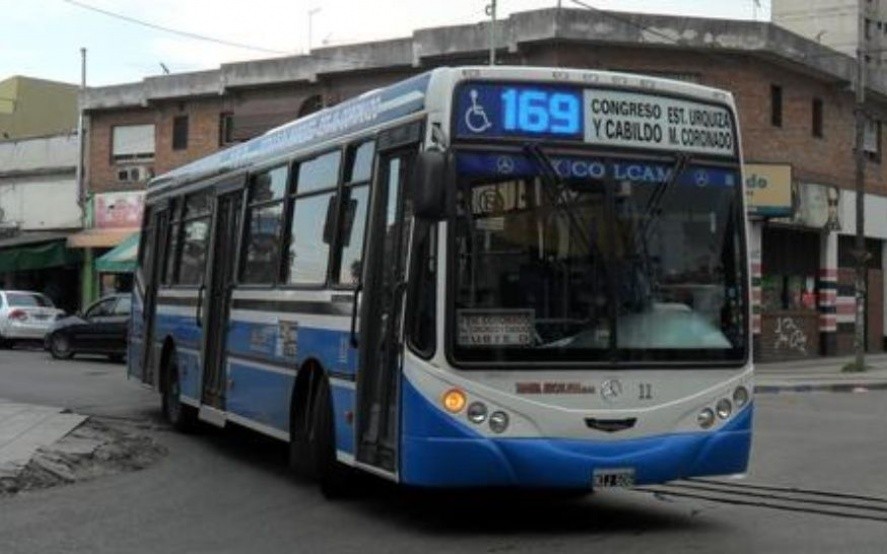 Balean a dos choferes de la línea 169 en Tres de Febrero | Actualidad