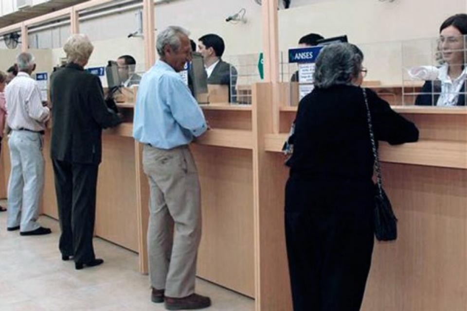 Los jubilados y pensionados bonaerenses cobran desde mañana sus haberes | Actualidad