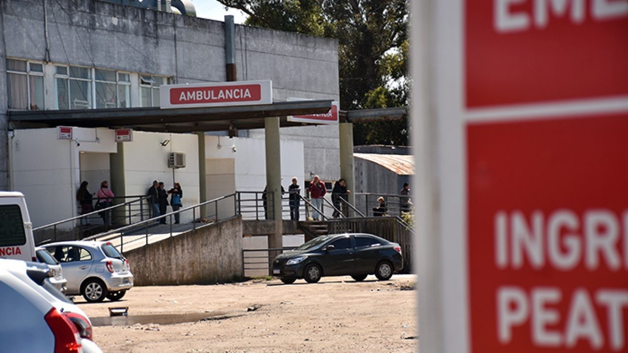 Tiene Alzheimer, atacó a su mujer, se cortó el cuello y está grave | Actualidad