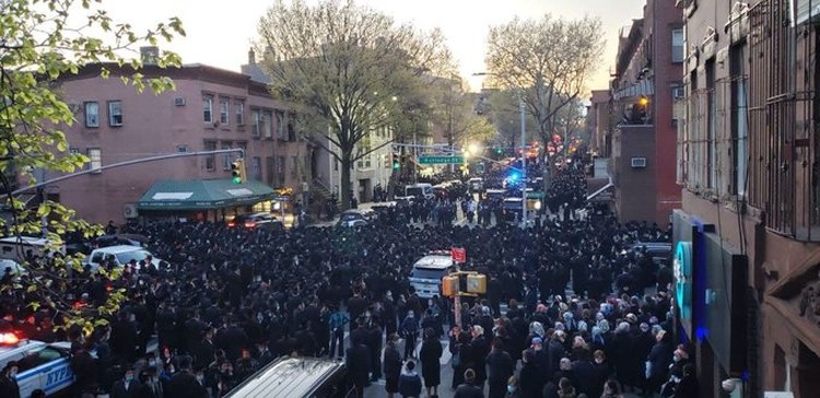 El alcalde de Nueva York dispersó un funeral judío masivo | Internacionales