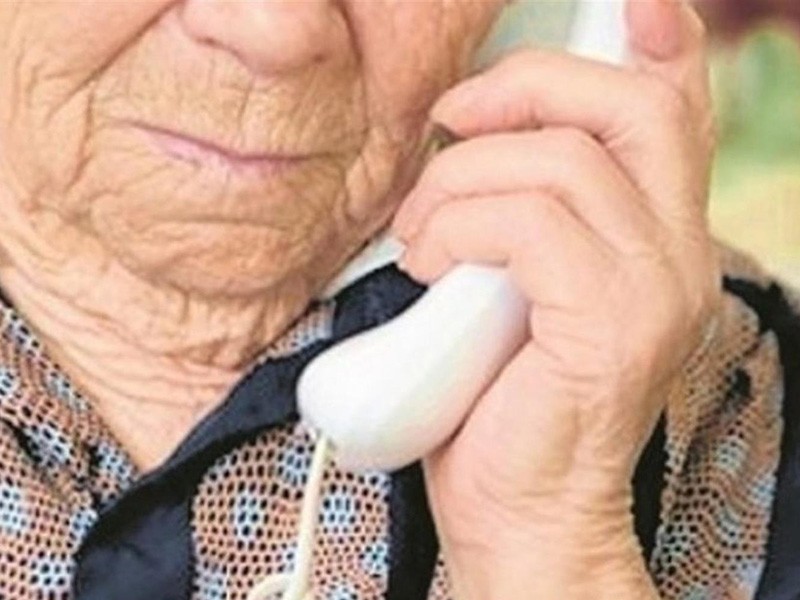 "Cuento del tío" en cuarentena: le robaron 12 mil dólares a una jubilada | Actualidad
