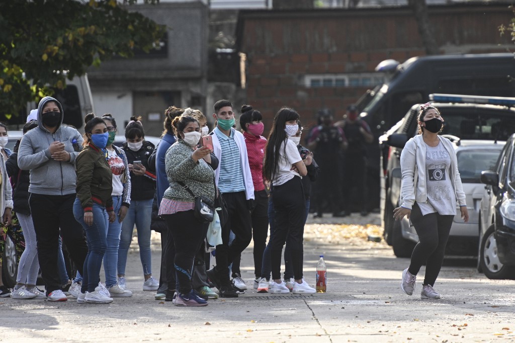 Coronavirus: "Hay que ir hacia un contagio administrado", dijo el ministro de Salud bonaerense | Actualidad