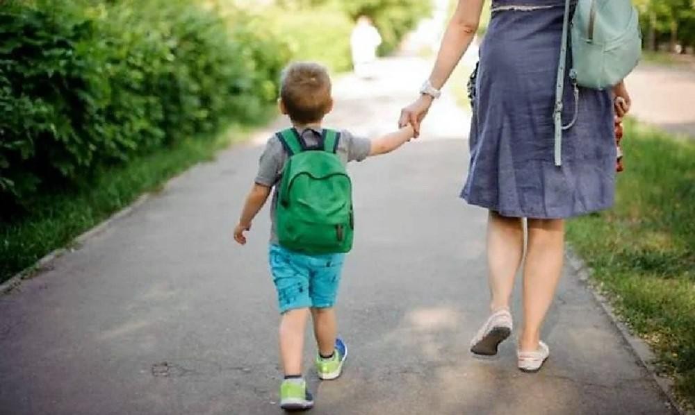 Los hijos de padres separados podrán alternar de casa una vez por semana | Actualidad
