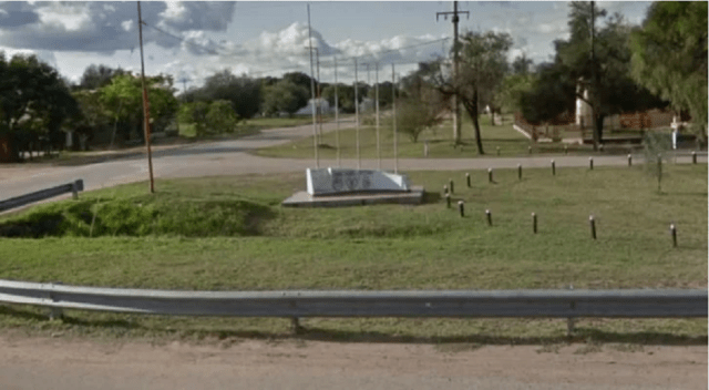 Violaron la cuarentena y filmaron un video porno en la calle: tres hombres y una mujer detenidos | Actualidad