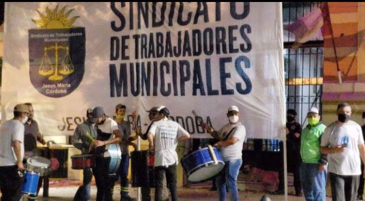 Más de 40 detenidos durante una protesta de municipales cordobeses por violar el aislamiento | Actualidad