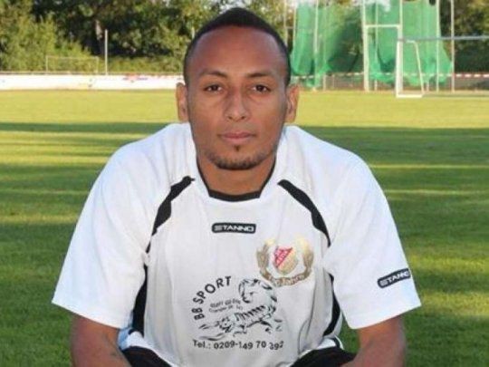 Hallan con vida a ex jugador del Schalke alemán dado por muerto en un accidente de tránsito en 2016 | Deportes