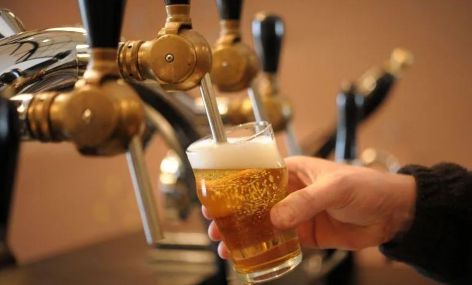 Tiran 10 millones de litros de cerveza por la cuarentena | Internacionales