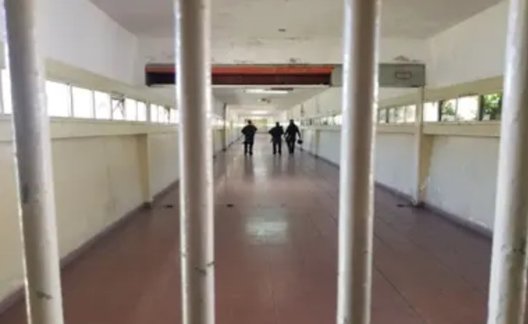 Condenado a 12 años de prisión por violación reiterada de su hija menor de edad | Actualidad