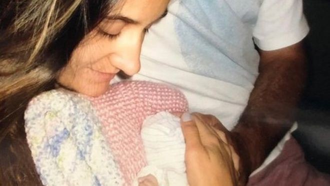 La mujer que decidió continuar con su embarazo pese a que su bebé iba a morir | Internacionales