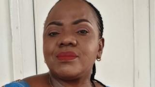 Murió de coronavirus una trabajadora del tren de Londres: había sido escupida por un pasajero con covid-19 | Internacionales