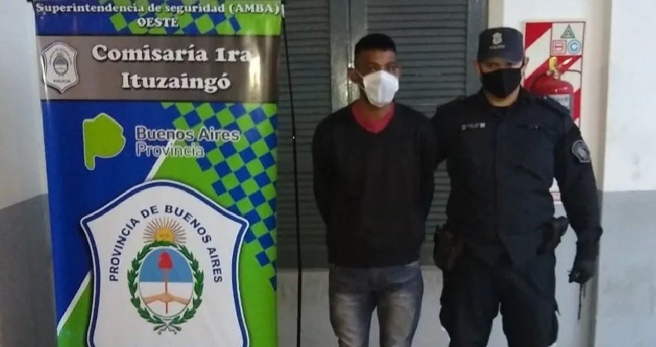 Tenían prisión domiciliaria dos ladrones que rompieron a mazazos la puerta de una casa para robar | Actualidad