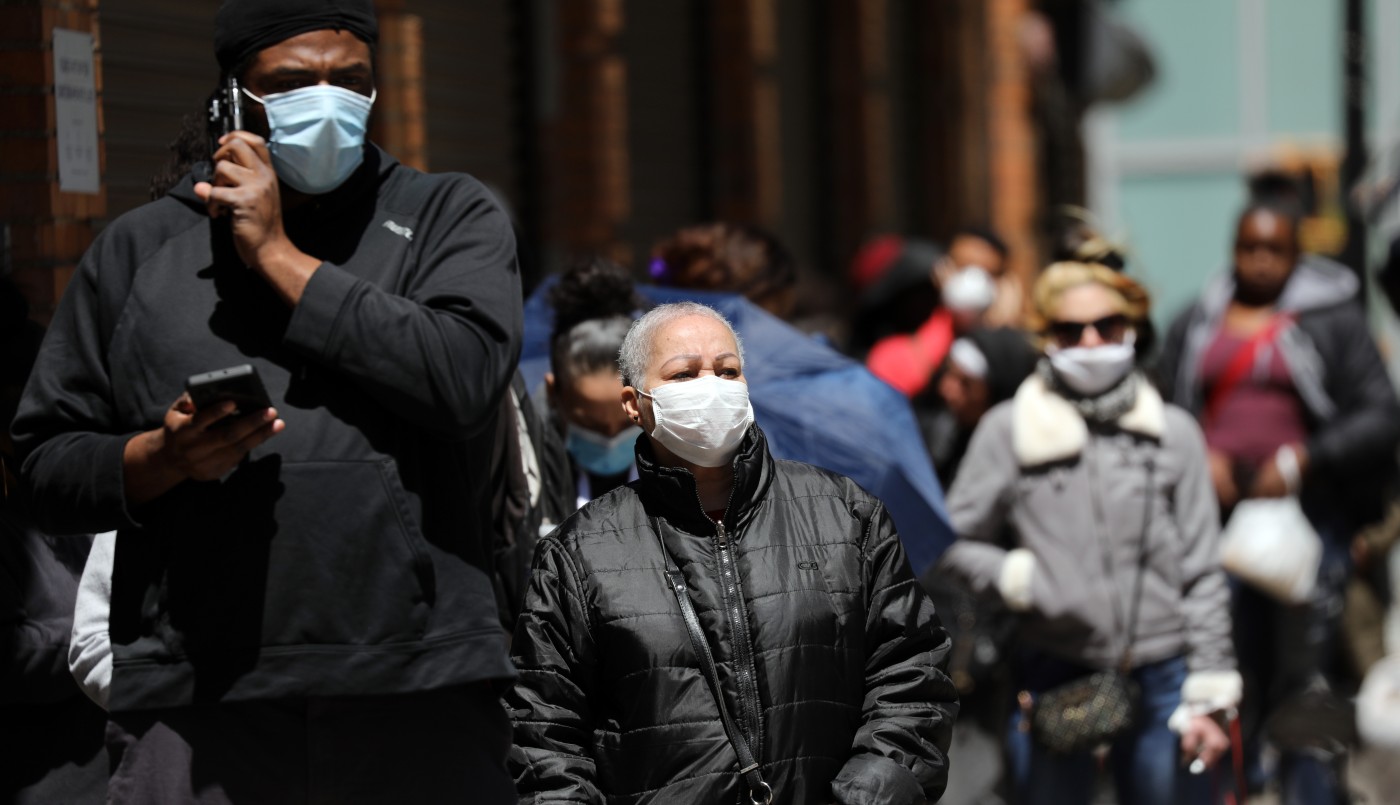 Estados Unidos registró 1.561 nuevas muertes por el coronavirus y ya son 93.406 víctimas | Internacionales