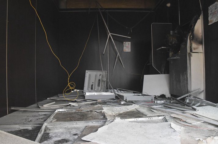 Asaltantes hicieron explotar un cajero automático en Chubut, pero no pudieron llevarse nada | Actualidad
