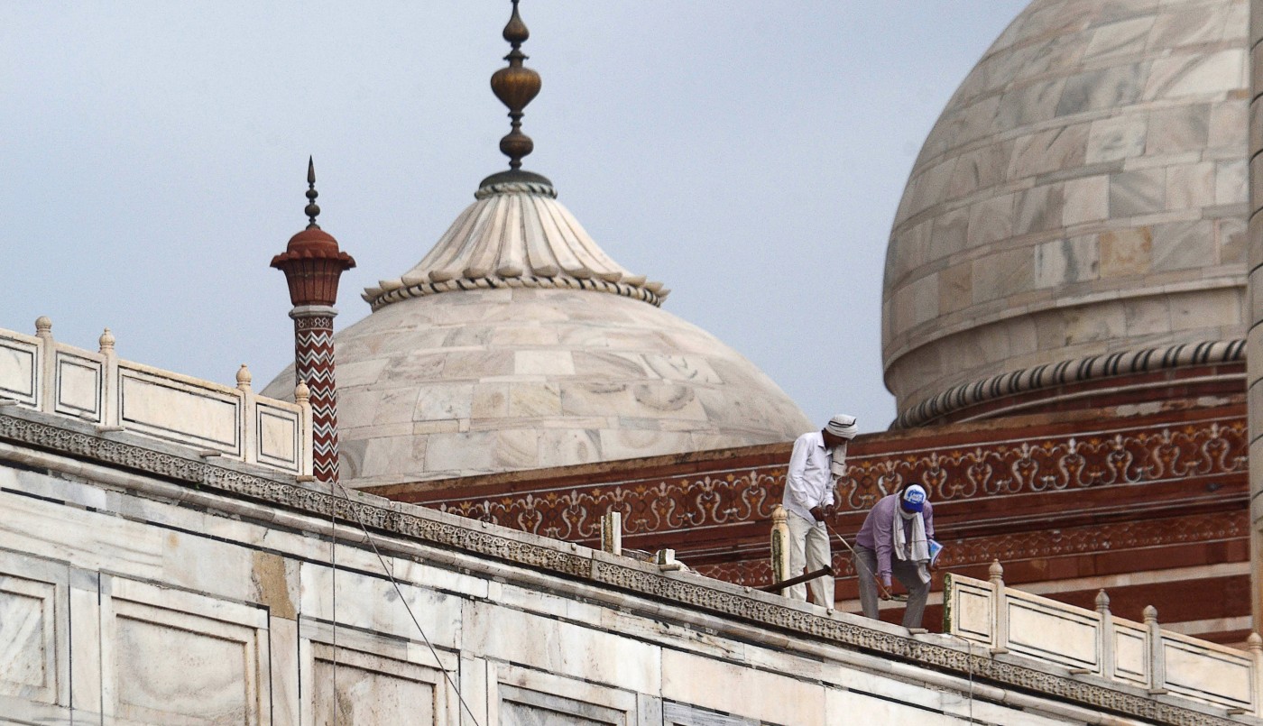 Un fuerte temporal dejó 13 muertos y dañó parte del Taj Mahal en India | Internacionales
