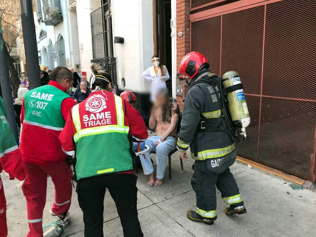 Se incendió un geriátrico en Almagro y trasladaron a tres personas a hospitales | Actualidad