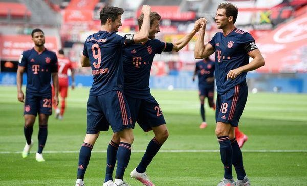 Alario marca pero Bayer Leverkusen cae con el líder Bayern Munich en la Bundesliga | Deportes