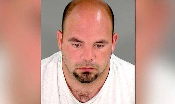 Detuvieron a un líder del Ku Klux Klan por embestir con su auto una marcha por George Floyd | Internacionales