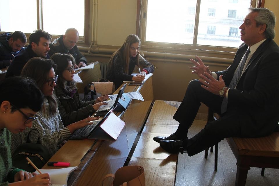 Fernández destacó "consolidación" de la UBA en ranking global y dijo que mañana volverá a dar clases | Política