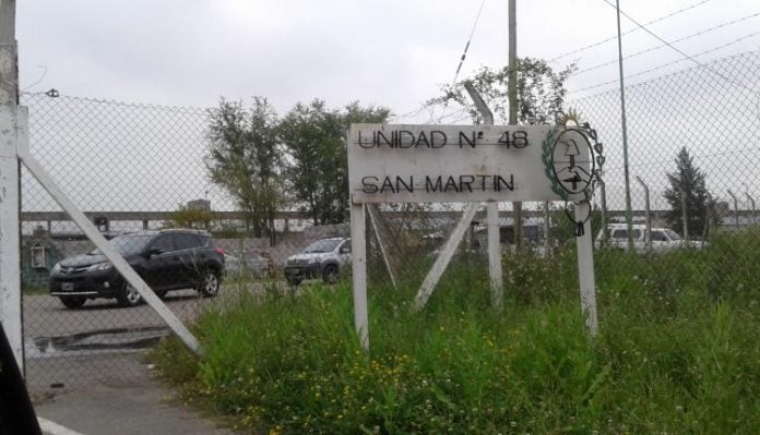 Aíslan a 13 agentes tras caso positivo de una subprefecto del penal San Martín | Actualidad