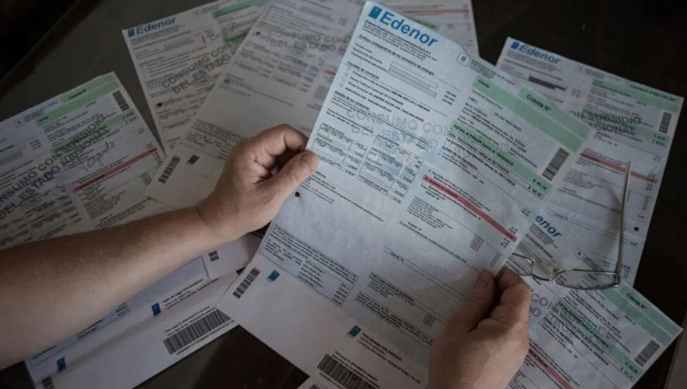 Congelan tarifas hasta fin de año: a qué tipo de usuarios alcanza el beneficio | Economía