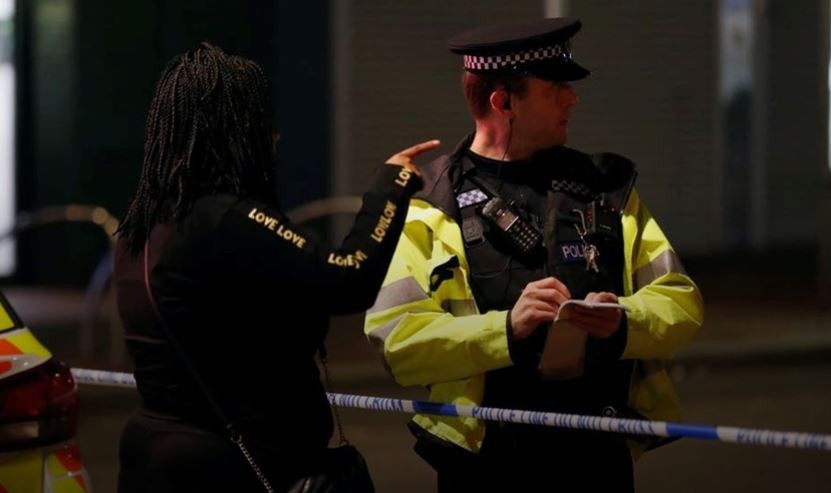 Ataque terrorista en Inglaterra: asesinaron a puñaladas a tres personas | Internacionales
