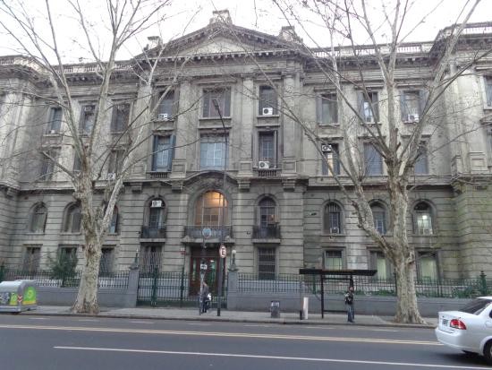 Murió un enfermero por coronavirus en el hospital Rivadavia | Actualidad