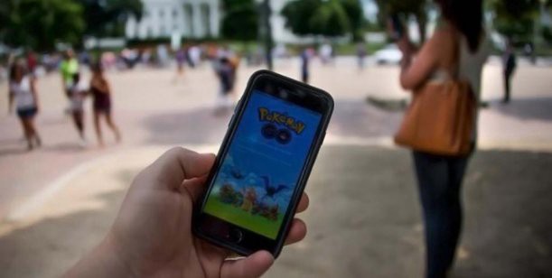 La primera víctima del Pokemon Go en Buenos Aires: le robaron el celular a un adolescente mientras jugaba | Actualidad
