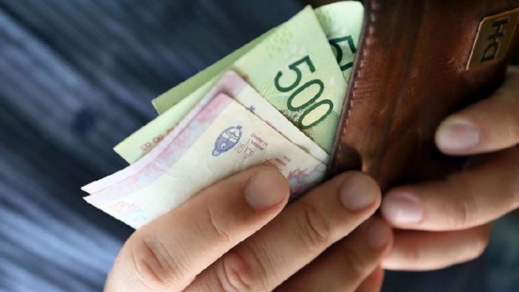 La Corte decidió que los aguinaldos mayores a 40 mil pesos se paguen en dos cuotas | Economía