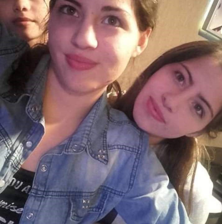 Encontraron sin vida en el patio de su casa a una chica que había desaparecido con su hermana melliza | Actualidad