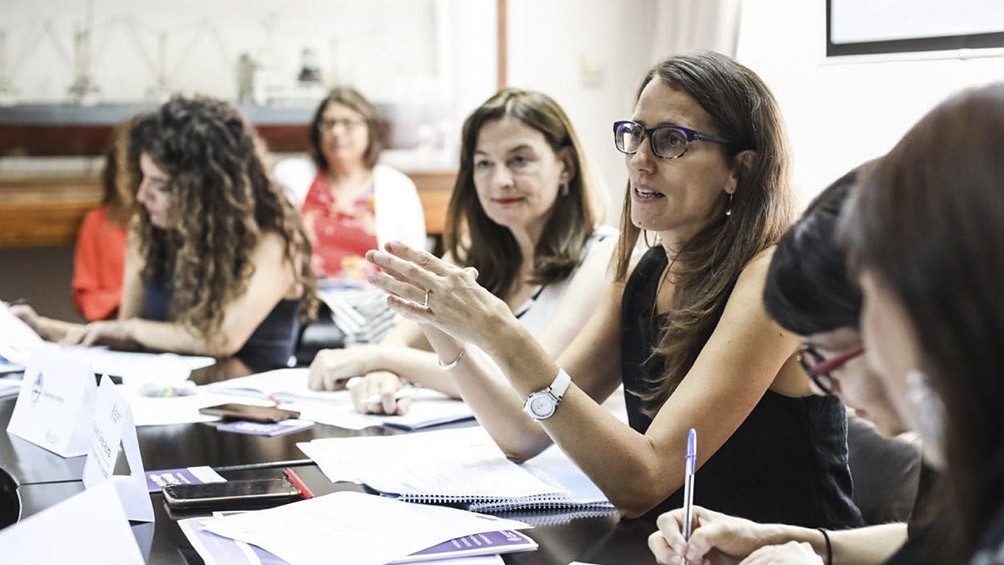 Vivienda, empleo y apoyo económico: detalles del Plan Nacional contra las violencias de género | Actualidad