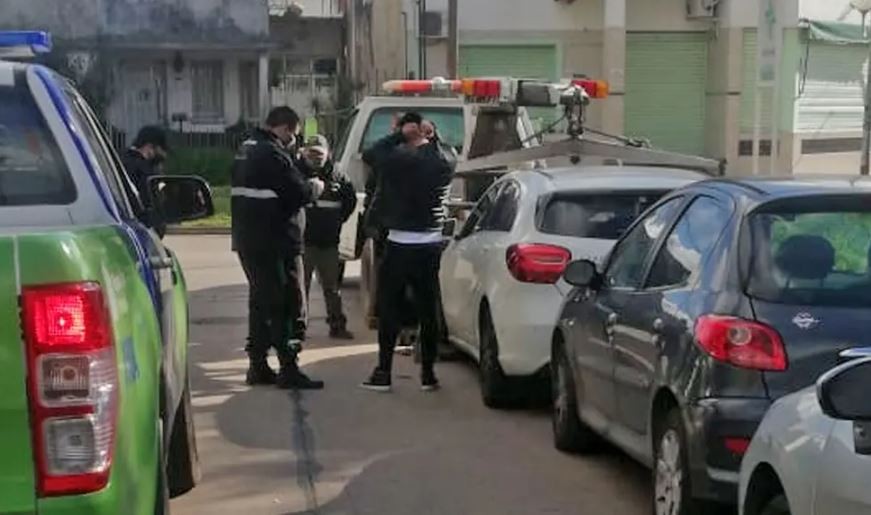 Coronavirus: 22 personas fueron demoradas por participar de una fiesta clandestina en Florencio Varela | Actualidad