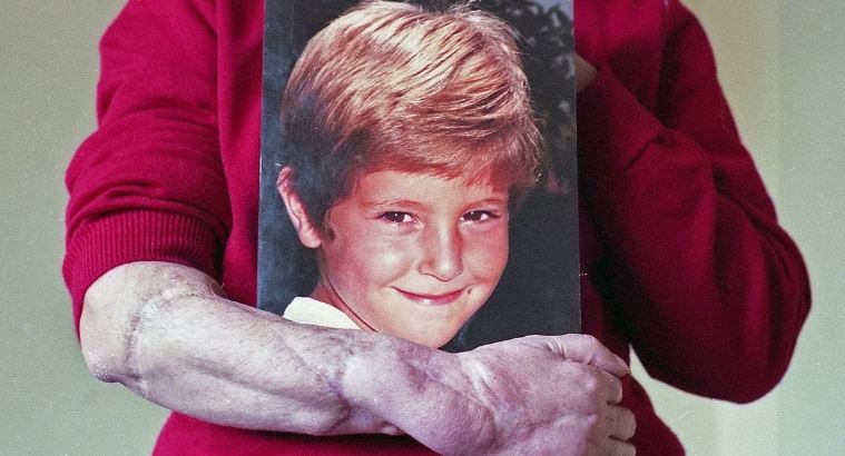 Alberto Fernández se reunió con la familia de Sebastián Barreiros, la víctima más pequeña del atentado a la AMIA | Política