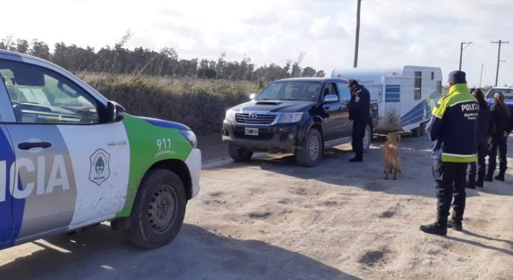 Intentó ingresar por un campo privado a Necochea tras ser rechazado en el retén policial | Actualidad