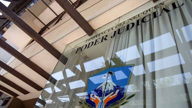 Un tribunal refutó la condena que impuso un Jurado Popular a un acusado de violar a sus hijas | Actualidad